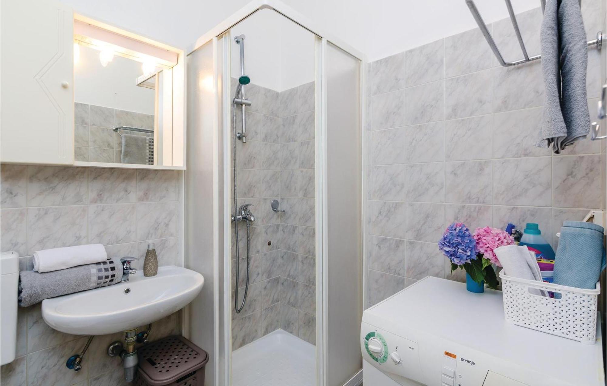 Pet Friendly Apartment In Bosanka With Kitchen دوبروفينك المظهر الخارجي الصورة