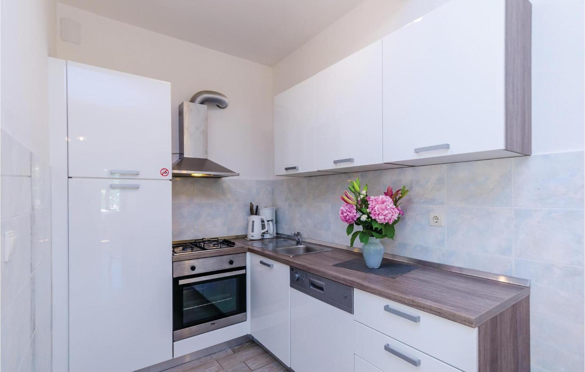 Pet Friendly Apartment In Bosanka With Kitchen دوبروفينك المظهر الخارجي الصورة